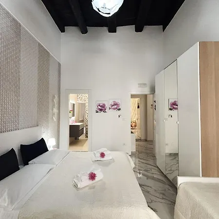 ベッド・アンド・ブレックファスト Dei Mercanti 3*