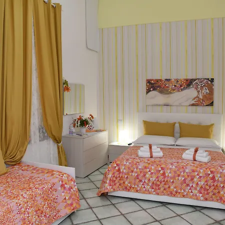 Dei Mercanti Bed and Breakfast Σαλέρνο