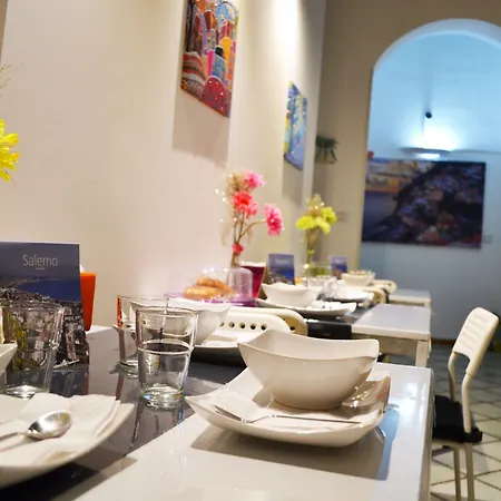 Dei Mercanti Bed and Breakfast Σαλέρνο