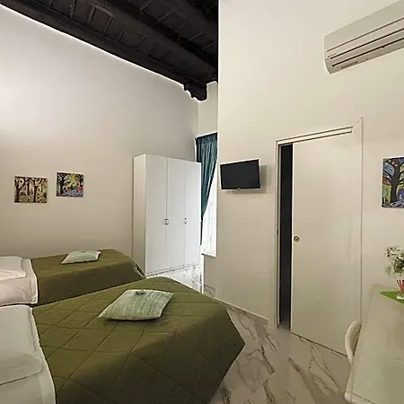 Dei Mercanti Bed and Breakfast Σαλέρνο