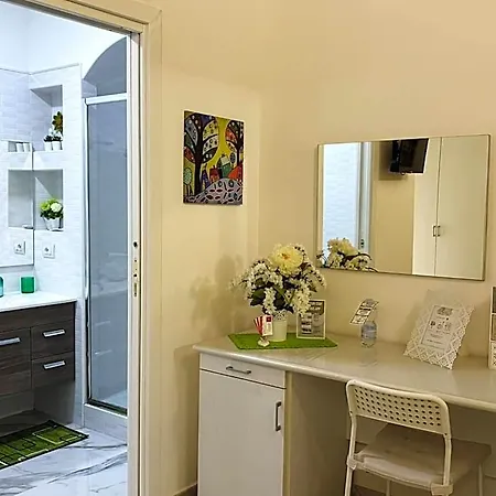 Dei Mercanti Bed and Breakfast 4*